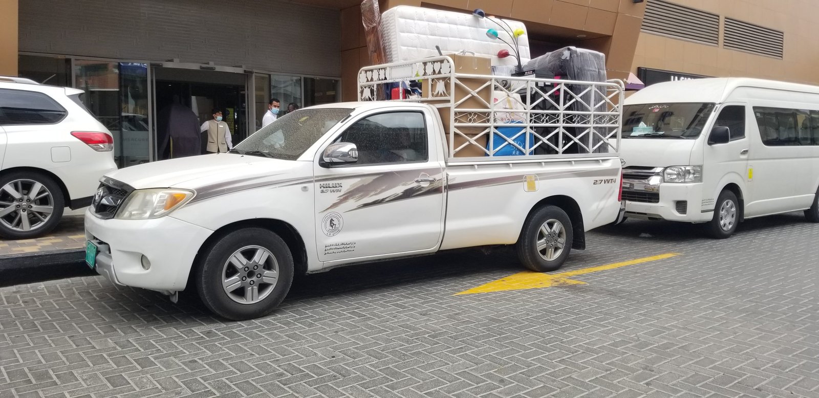 Delivery Truck For Rent In Satwa 0553432478