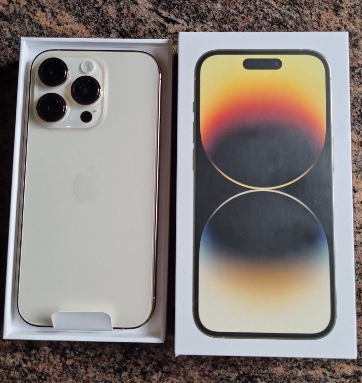 We Sale New Apple iPhone 14 Pro iPhone 14 Pro Max 13 Pro Max 12 Pro Max Apple MacBook M1 Pro KD6 Goldshell Bitmain Antminer S19 Pro WhatsApp  + 2250566563329