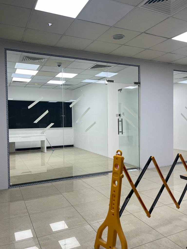 GLASS DOOR MANUFACTURERS IN DUBAI : 055-7274240