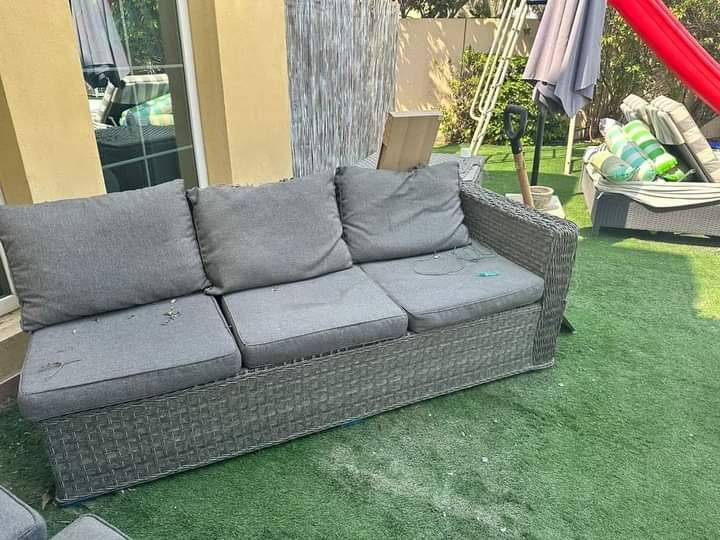 Junk Removal Service in Deira Dubai 055-9981753