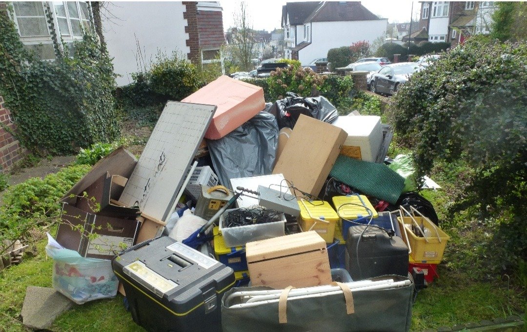 Junk removal Dubai 0524557366