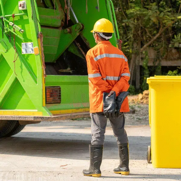 Junk, Rubbish, Garbage Removal Jumeirah Golf Estates Dubai 0523820987